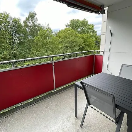 Moderne Und Moeblierte Wohnung! *