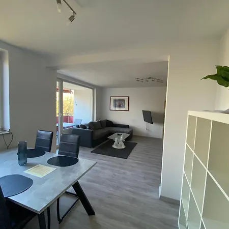 Moderne Und Moeblierte Wohnung! Lünen