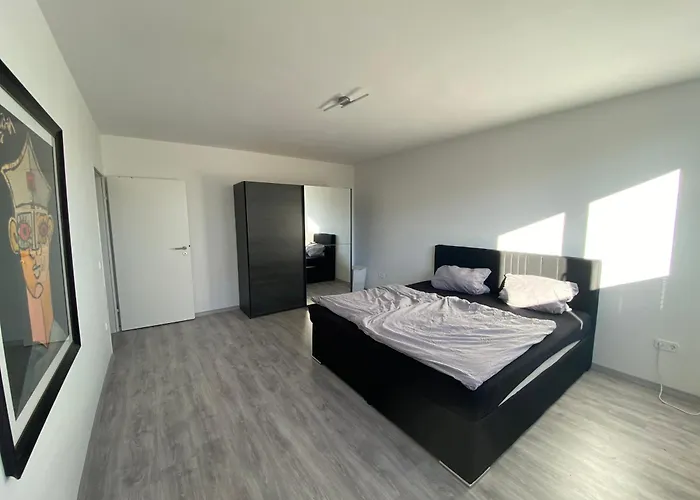 Lejlighed Moderne Und Moeblierte Wohnung! Lünen